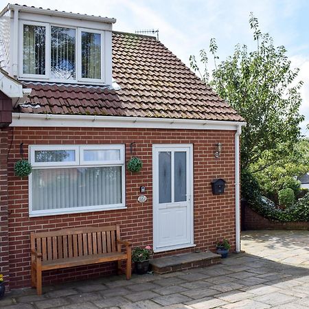 The Annexe Villa Whitby Luaran gambar